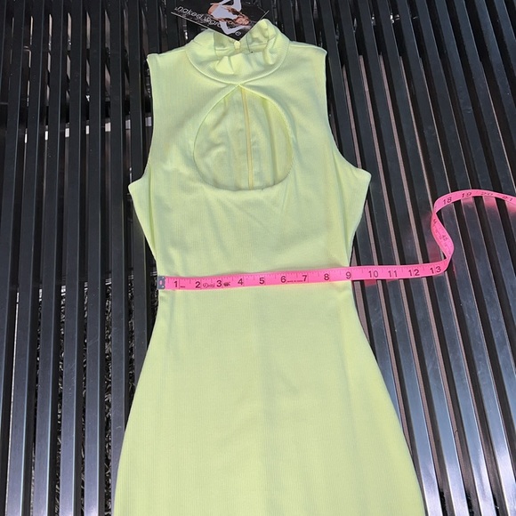 Soft Lime Green mini dress w/ open chest by Naked Wardrobe size small NWT - Picture 5 of 8